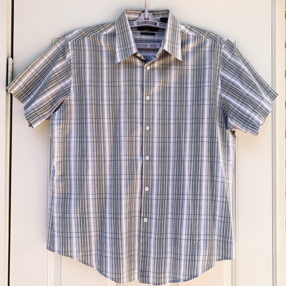 Axist Mens Shirt Sz XL Short Sleeve Button Up Green Pockets Casual Office Work